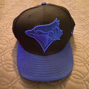Toronto Bluejays baseball hat. Size 7 3/8 = 58.7 cm in Black and Blue.